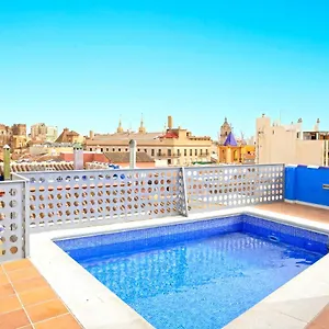  Apartment Carreteria Pool Apartamentosmalagamanagement Spain
